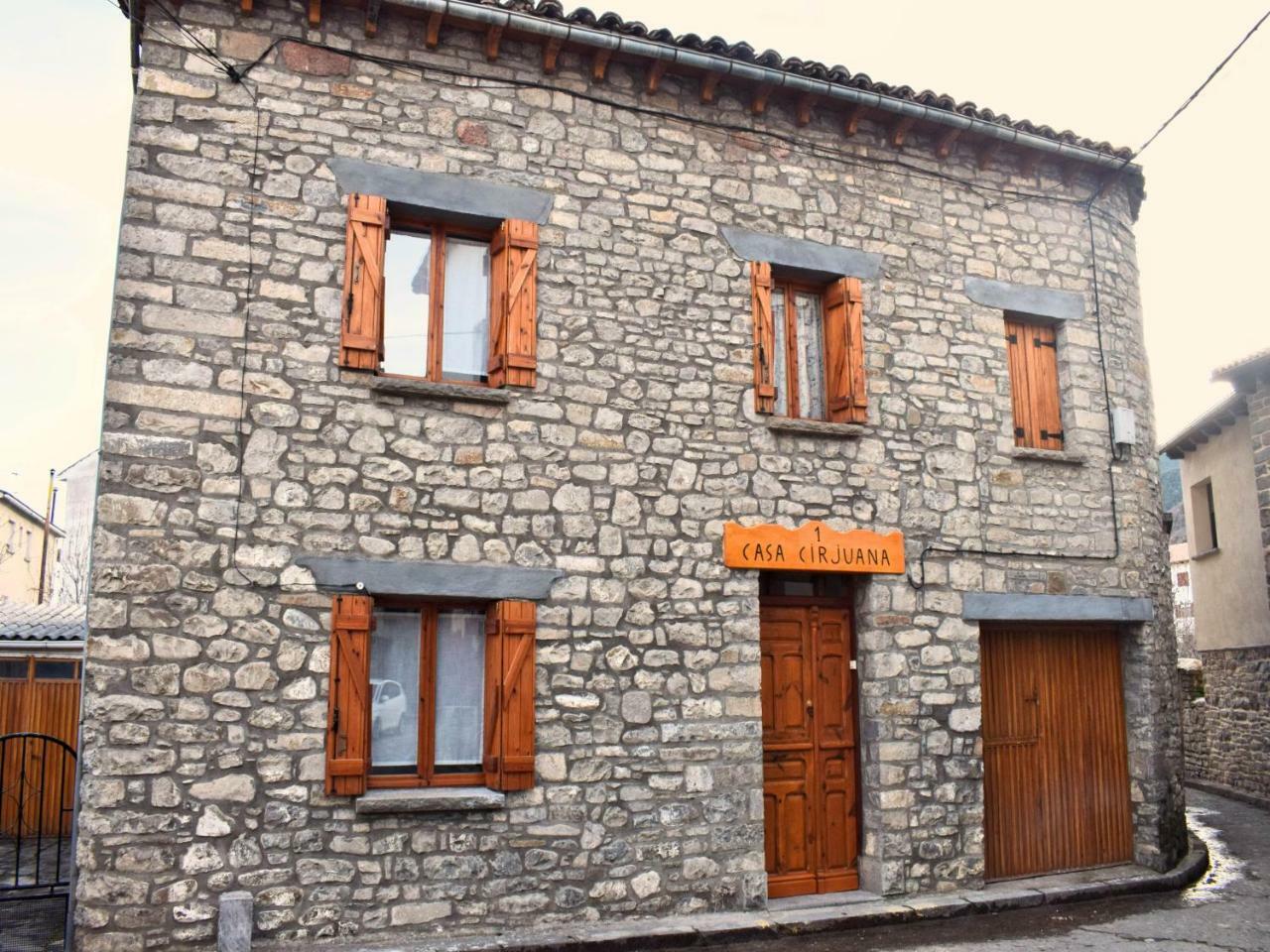 비에스카스 Cirjuana, Casa En El Centro Con Agradable Jardin Y Barbacoa By Pirineos 360 빌라 외부 사진